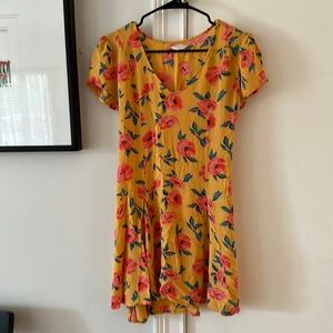 Yellow billabong summer dress